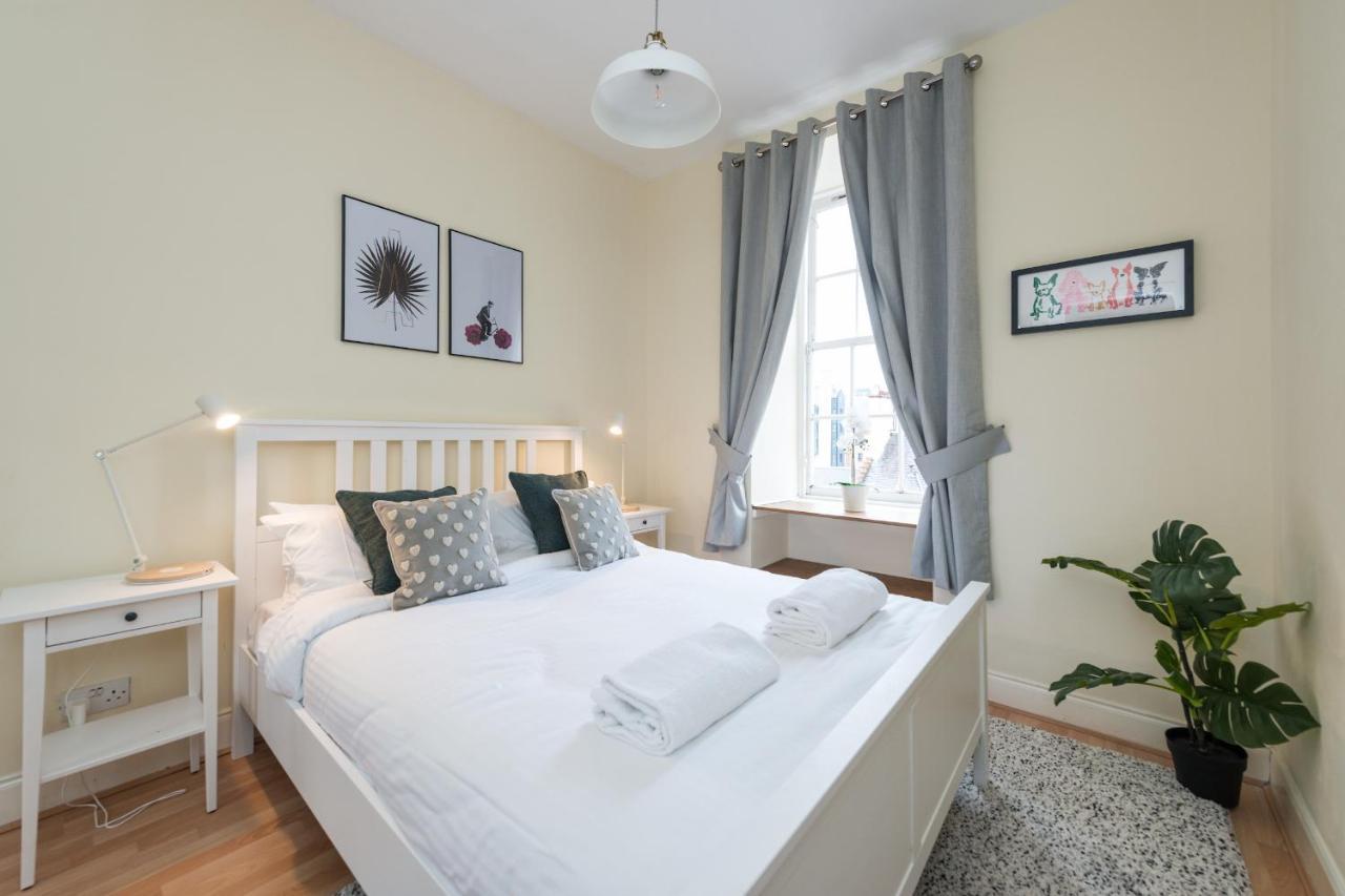 Bright And Modern 2 Bed Apartment EDI Exteriér fotografie